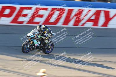 media/Jan-21-2022-Fastrack Riders (Fri) [[90b5309cc6]]/Level 4/Session 1 Front Straight/